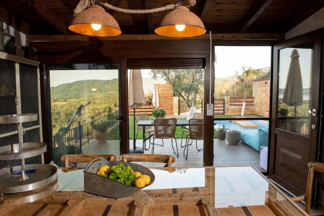 Dandy Villas Nea Roda - Melodic Waves - Private - Pool - Parking - Cellar Exterior photo